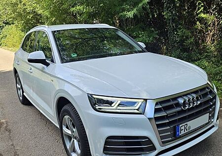Audi Q5 35 TDI S tronic quattro -