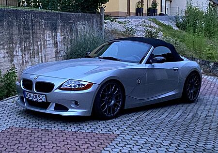BMW Z4 Roadster 3.0 Kompressor vieles Neu BBS Räder