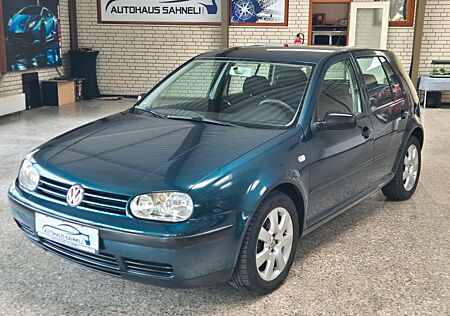 VW Golf Volkswagen 1.6 Auto Special, TÜV , Service Neu