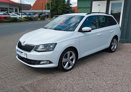 Skoda Fabia Combi Joy **NAVI*SHZ*PDC*KLIMAAUTOMATIK**