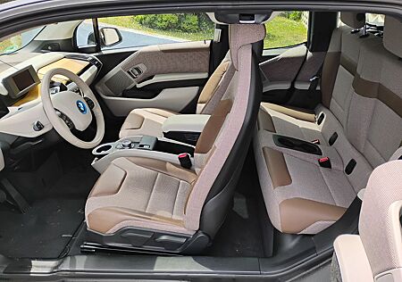 BMW i3 (120 Ah), 125kW -