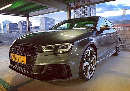 Audi RS3 2.5 TFSI Competition 400hp