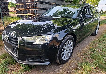 Audi A4 Avant 40 TDI basis