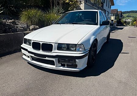 BMW 320i e36 Top