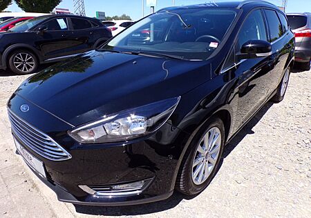 Ford Focus Turnier Titanium 1.0 EcoBoost