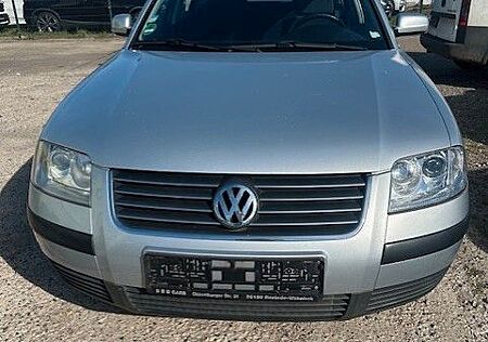 VW Passat Volkswagen 2,0 Lim. Comfortline TÜV+AU NEU