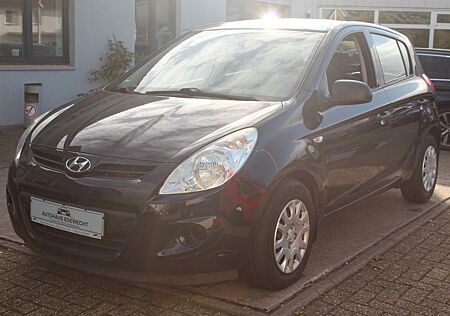 Hyundai i20 Classic+*Service Neu*Tüv Neu*Autom.*1.Hand*