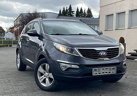 Kia Sportage gebraucht kaufen Kia Sportage 2.0 AWD Schalter 136PS TÜV 04/26