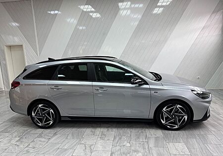 Hyundai i30 i30cw 1.5 NLine DCT Sitz-Paket Panodach Garantie