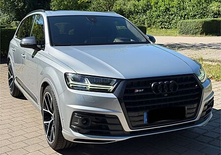 Audi SQ7 ,GARANTIE ,Keramikbremse, 8Fach 22 Zoll