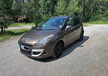 Renault Scenic dCi