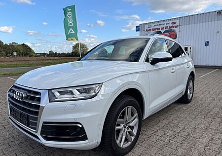 Audi Q5 quattro sport*Navi*LED*kamera*AHK*Scheckheft*