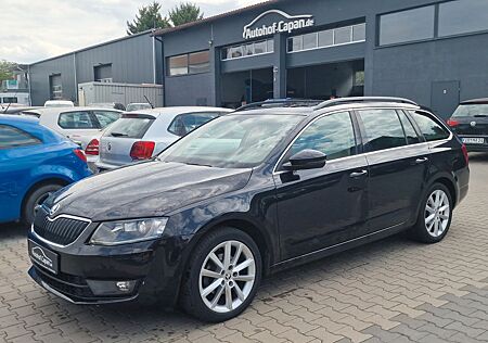 Skoda Octavia Combi Elegance/Sitzh./T.Leder/PDC/Pano/