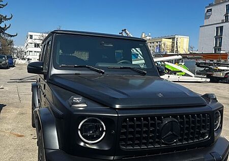 Mercedes-Benz G 63 AMG mattmagno black,Night 1+2,keyless