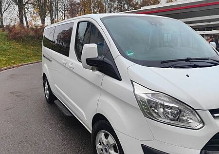 Ford Tourneo Custom