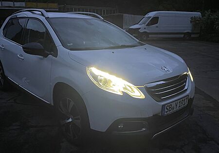 Peugeot 2008 Allure BlueHDi 120 STOP & START