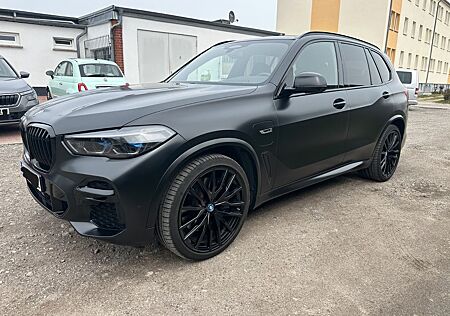 BMW X5 xDr. 45e*M SPORT*22``*AHK*ACC*360°*TV*MASSAG