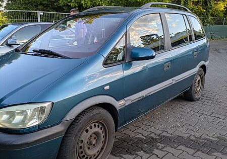 Opel Zafira 1.6 A - TUV bis Oktober 2025