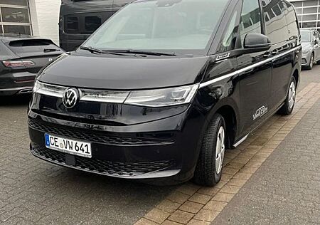 VW T7 Multivan Volkswagen Style lang Klima Rückfahrkamera