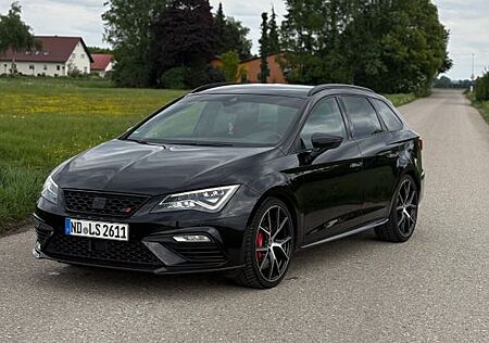 Seat Leon 2.0 TSI St&S ST CUPRA 300 DSG 4Drive CU...