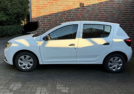 Dacia Sandero SCe 75 Essential