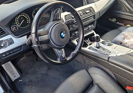 BMW 520d xDrive m-packet