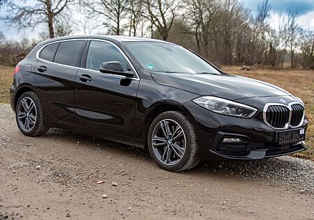 BMW 120 d Sport Line/Live-Cockpit+LED+Navi