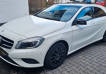 Mercedes-Benz A 180 2Style 2Style