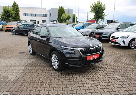 Skoda Kamiq 1.5 TSI Style *1.Hand*DSG*AHK*SHZ*ACC*