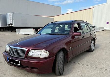 Mercedes-Benz C 180 T CLASSIC Classic