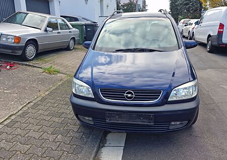 Opel Zafira 1.8 16V Elegance Elegance