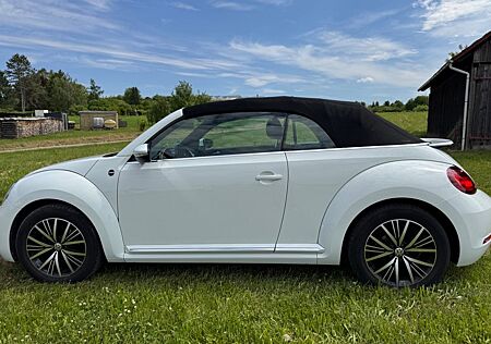 VW Beetle Volkswagen Cabriolet SOUND 1,4 l TSI 150 PS 6- Gang