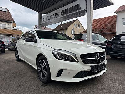 Mercedes-Benz A 180 Aut Urban 18" SHZ Night Paket Navi
