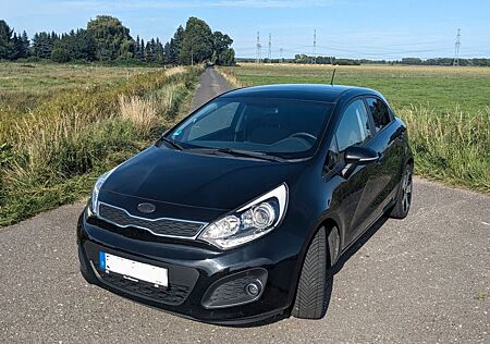 Kia Rio 1.4 Spirit Vollausstattung