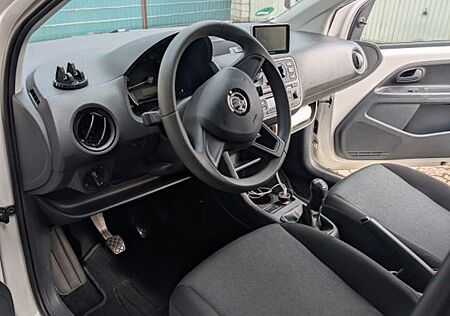 Skoda Citigo 1.0 MPI mit frischem TÜV und Reifen