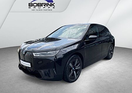 BMW iX xDrive40 Elektro Soft-Close Pano AHK Laser