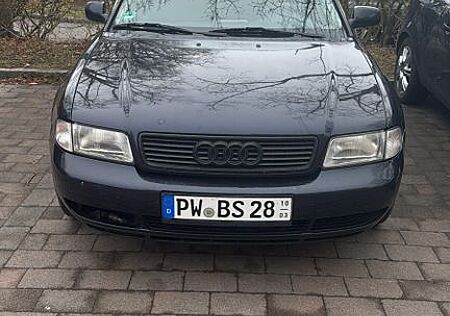 Audi A4 1.8 Avant -