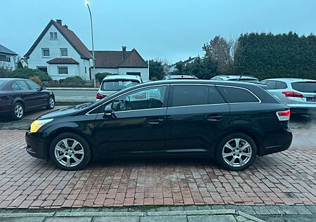 Toyota Avensis 2.2 Diesel Kombi Edition Navi, Kamera