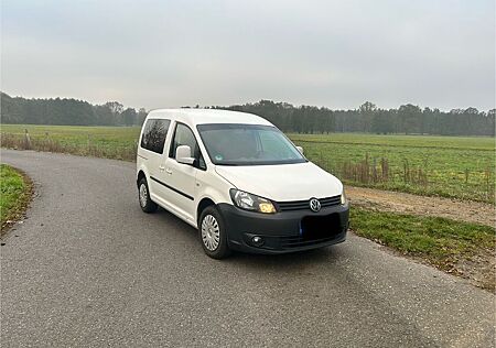 VW Caddy Volkswagen 1,2TSI 63kW Soccer Startline 5-Sitzer ...