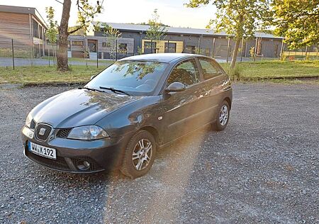 Seat Ibiza 1.4 16V 63kW Reference Reference