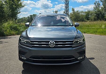 VW Tiguan Allspace Volkswagen 2.0 TSI OPF 140kW DSG 4MOTIO...
