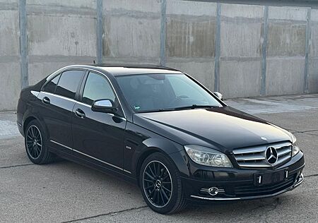 Mercedes-Benz C 180 Kompressor 1.8 TSI NAVI/KLIMA/PDC