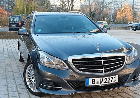 Mercedes-Benz E 350 BlueTEC 4MATIC T -