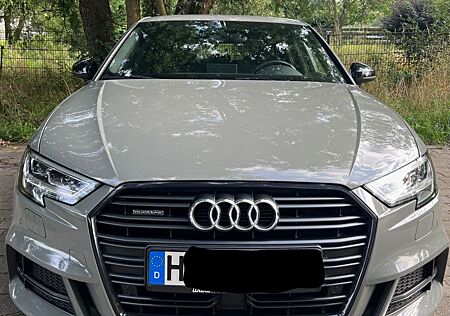 Audi A3 40 TFSI S tronic quattro Sprtback quantumgrau