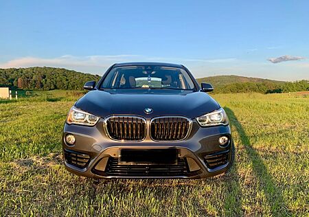BMW X1 xDrive20i Sport Line Steptronic