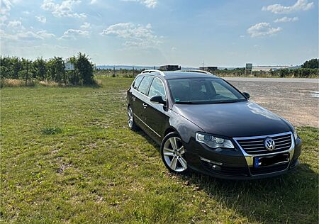 VW Passat Variant Volkswagen 2.0 TDI DPF 125kW R-Line Edit...