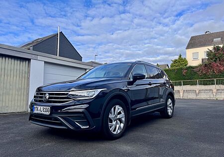 VW Tiguan Allspace Volkswagen Life