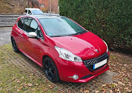 Peugeot 208 GTi, Standheizung, Panoramadach