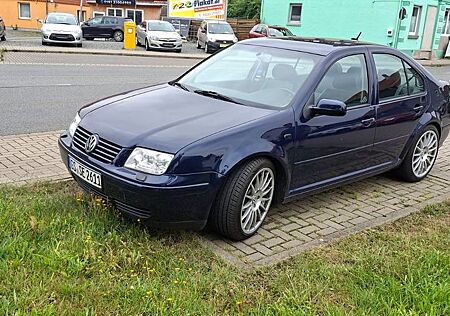 Volkswagen Bora 2.3 tiptronic Highline Highline