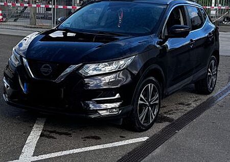 Nissan Qashqai 1.2 DIG-T Xtronic N-CONNECTA N-CONNECTA